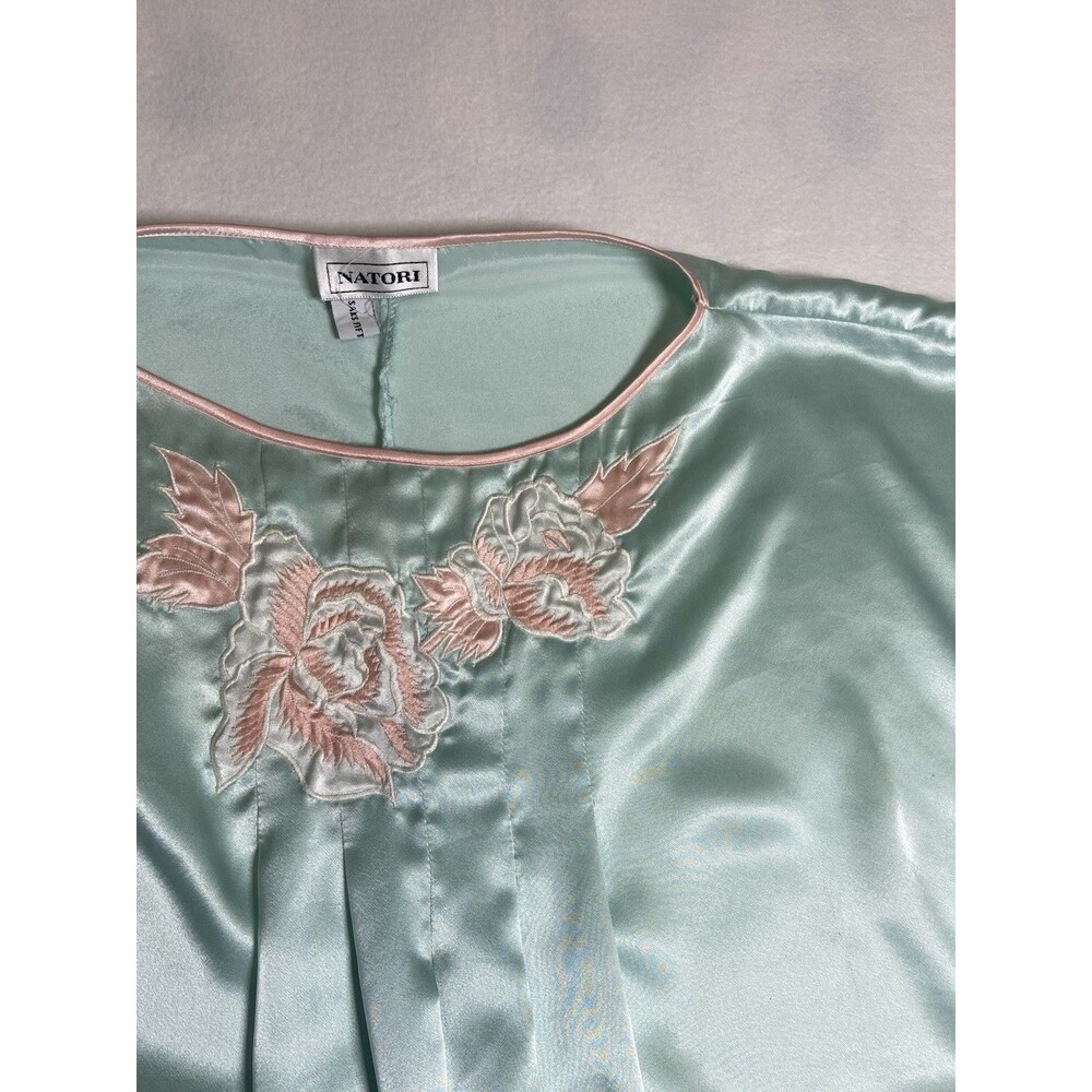 Natori Satin Nightgown Embroidered Floral Short Sleeve Women’s L Saks Fifth - Picture 11 of 13